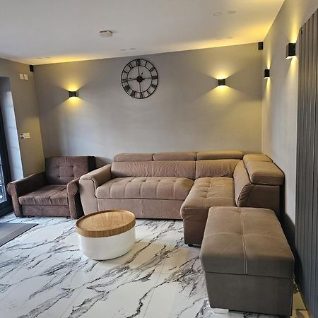 Urban Escape *4 Bedroom House* With Free Parking Birmingham Bagian luar foto