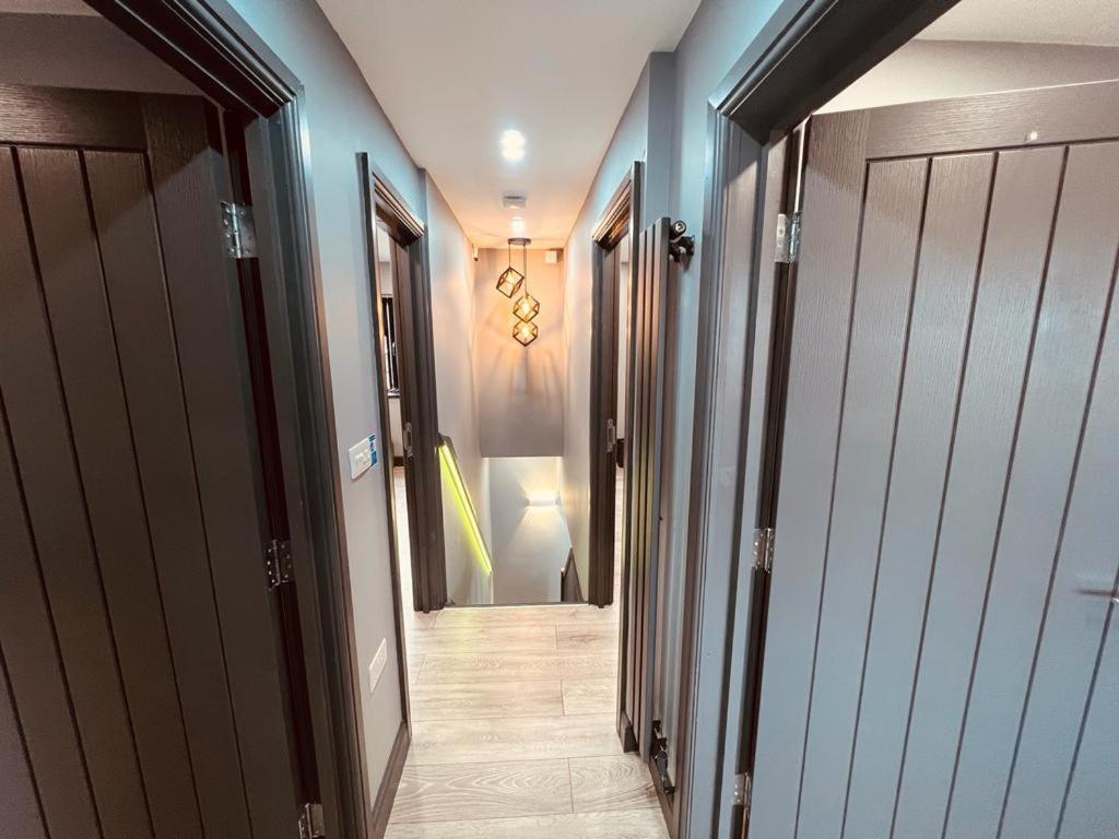 Urban Escape *4 Bedroom House* With Free Parking Birmingham Bagian luar foto