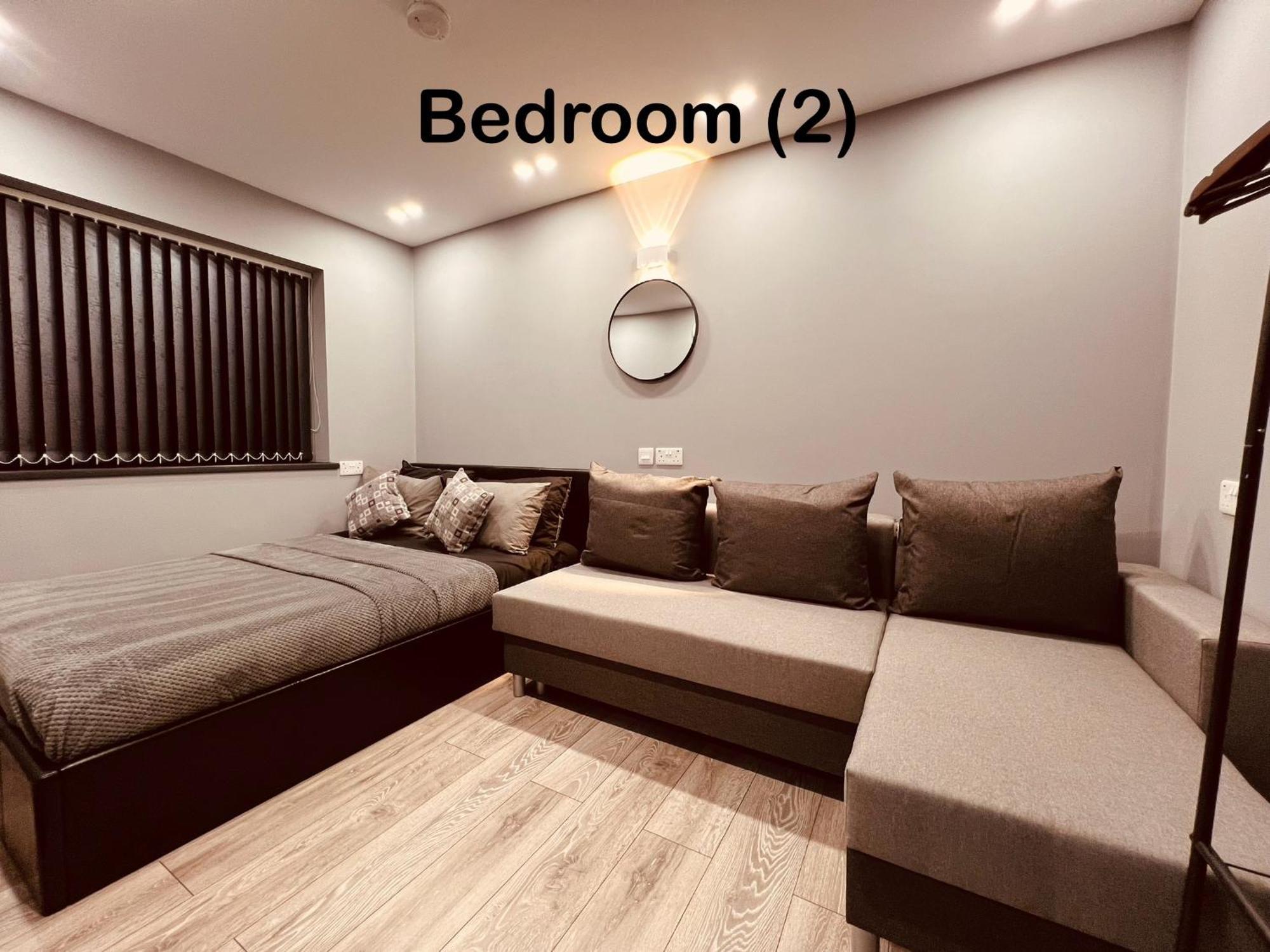 Urban Escape *4 Bedroom House* With Free Parking Birmingham Bagian luar foto
